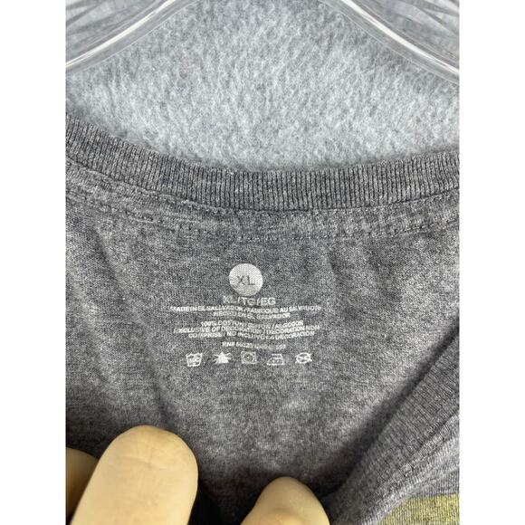 Chuck Norris American Flag Shirt Size XL Gray Short Sleeve Tee‎ Karate 80s Retro - Picture 4 of 8